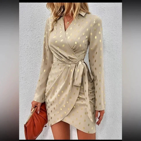 SHEIN Clasi Gold Dot Print Knot Side Wrap Dress Size M - Picture 5 of 7